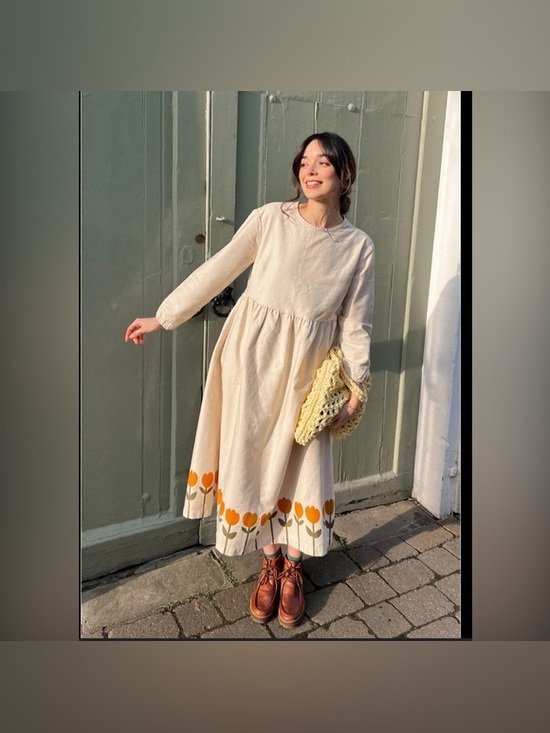 Lucy & Yak Dresses & Skirts - Lucy & Yak Cream Maxi Dress Orange Tulip Hem size 18 NWT organic cotton